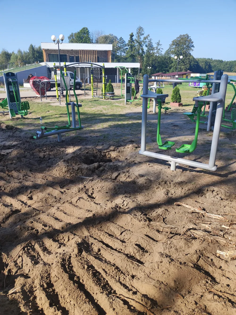 Plac zabaw Deczno, zdjęcie 1