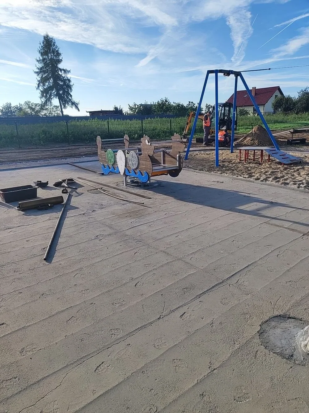 Plac zabaw w Sulnówku, zdjęcie 15